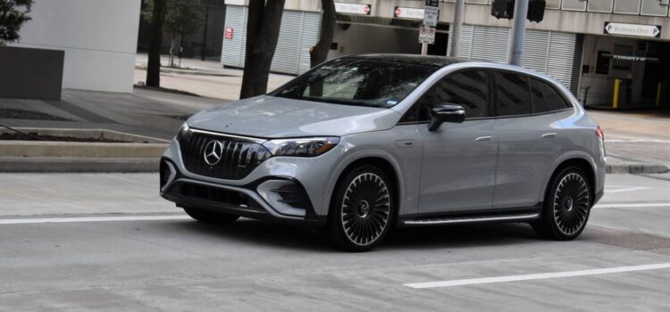 Mercedes d&rsquo;occasion récente : les signaux d&rsquo;une voiture vraiment entretenue